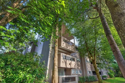 Street View Photo of 305 932 Robinson Street, Coquitlam, BC