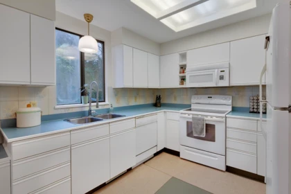Primary Bedroom Photo of 1736 Langan Avenue, Port Coquitlam, BC