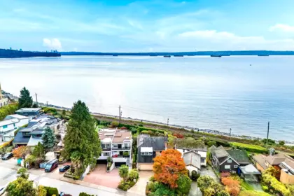 Community Amenities Photo (Clubhouse) of 2328 Bellevue Avenue, West Vancouver, BC
