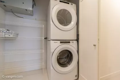 Primary Bathroom Photo of 61 16685 25 Avenue, Surrey, BC