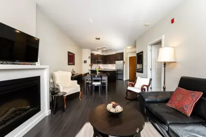 311 159 W 22nd Street, North Vancouver, BC, North Vancouver — Apartment/Condo for sale