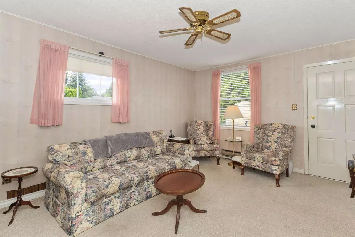 Dining Area Photo of 26968 30 Avenue, Langley, BC
