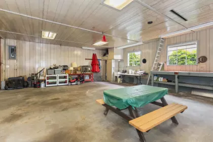 Basement Recreation Room Photo of 26968 30 Avenue, Langley, BC