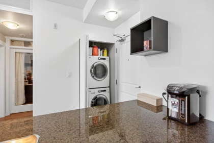 Powder Room Photo of 562 4099 Stolberg Street, Richmond, BC