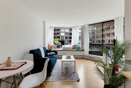 214 1330 Burrard Street, Vancouver, BC, Vancouver — Apartment/Condo for sale