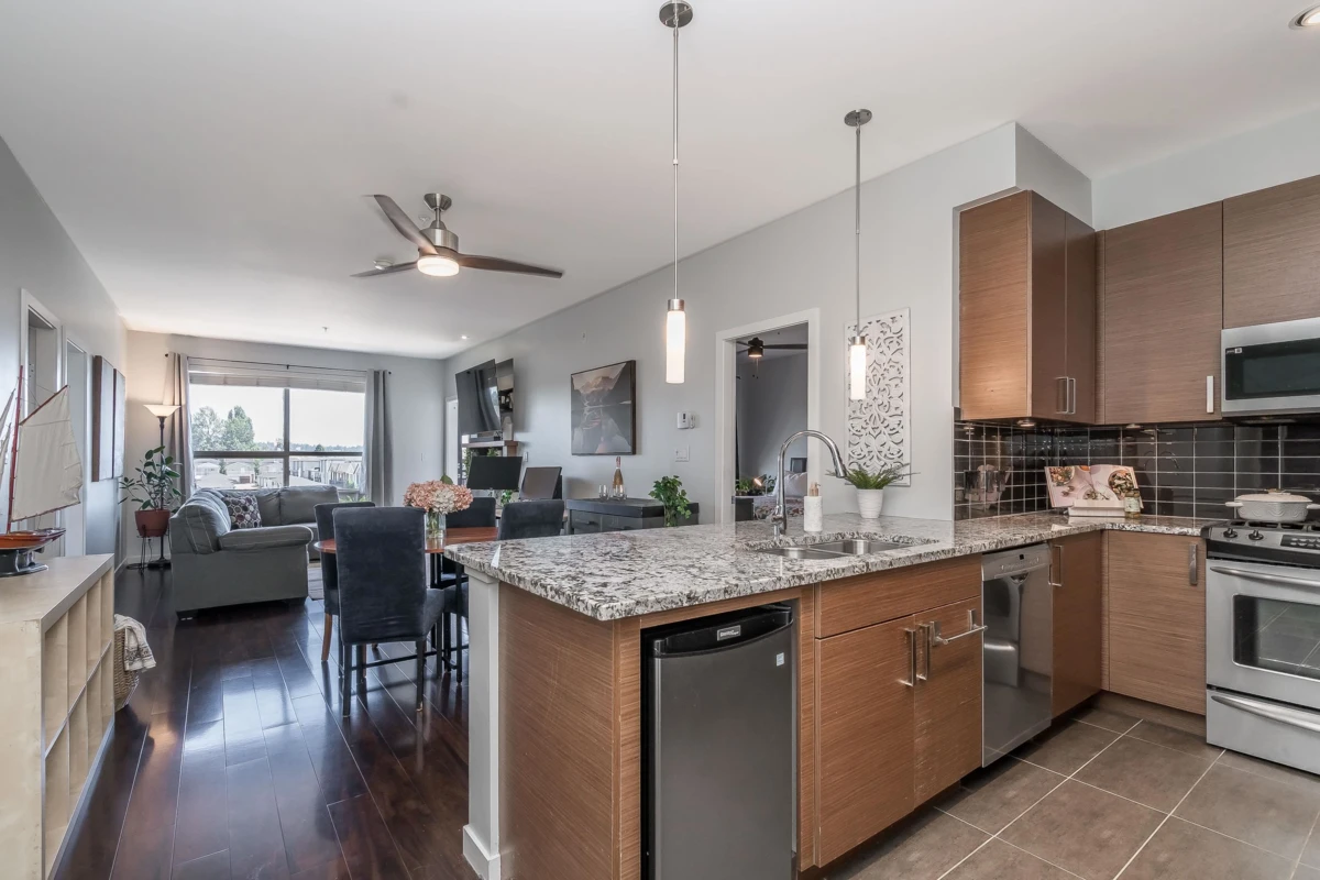 Living Room Photo of 308 288 Hampton Street, New Westminster, BC