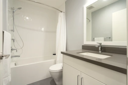 Mudroom Photo of 812 E 6th Street, North Vancouver, BC
