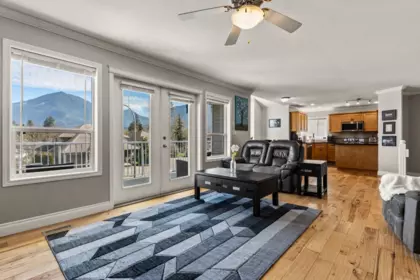 Kitchen Photo of 46017 Sherwood Drive, Chilliwack, BC