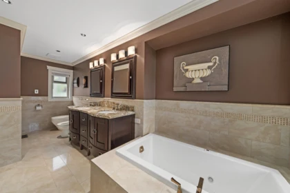 Basement Recreation Room Photo of 11 Elsdon Bay, Port Moody, BC