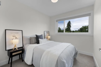 Office / Den Photo of 18 13328 96 Avenue, Surrey, BC