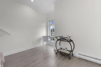 Primary Bathroom Photo of 18 13328 96 Avenue, Surrey, BC