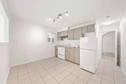 Laundry Room Photo of 1968 E 39th Avenue, Vancouver, BC