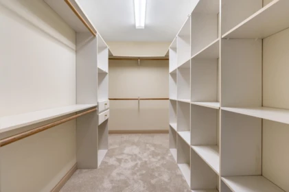 Basement Recreation Room Photo of 9460 Gormond Road, Richmond, BC
