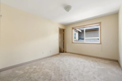 Laundry Room Photo of 9460 Gormond Road, Richmond, BC