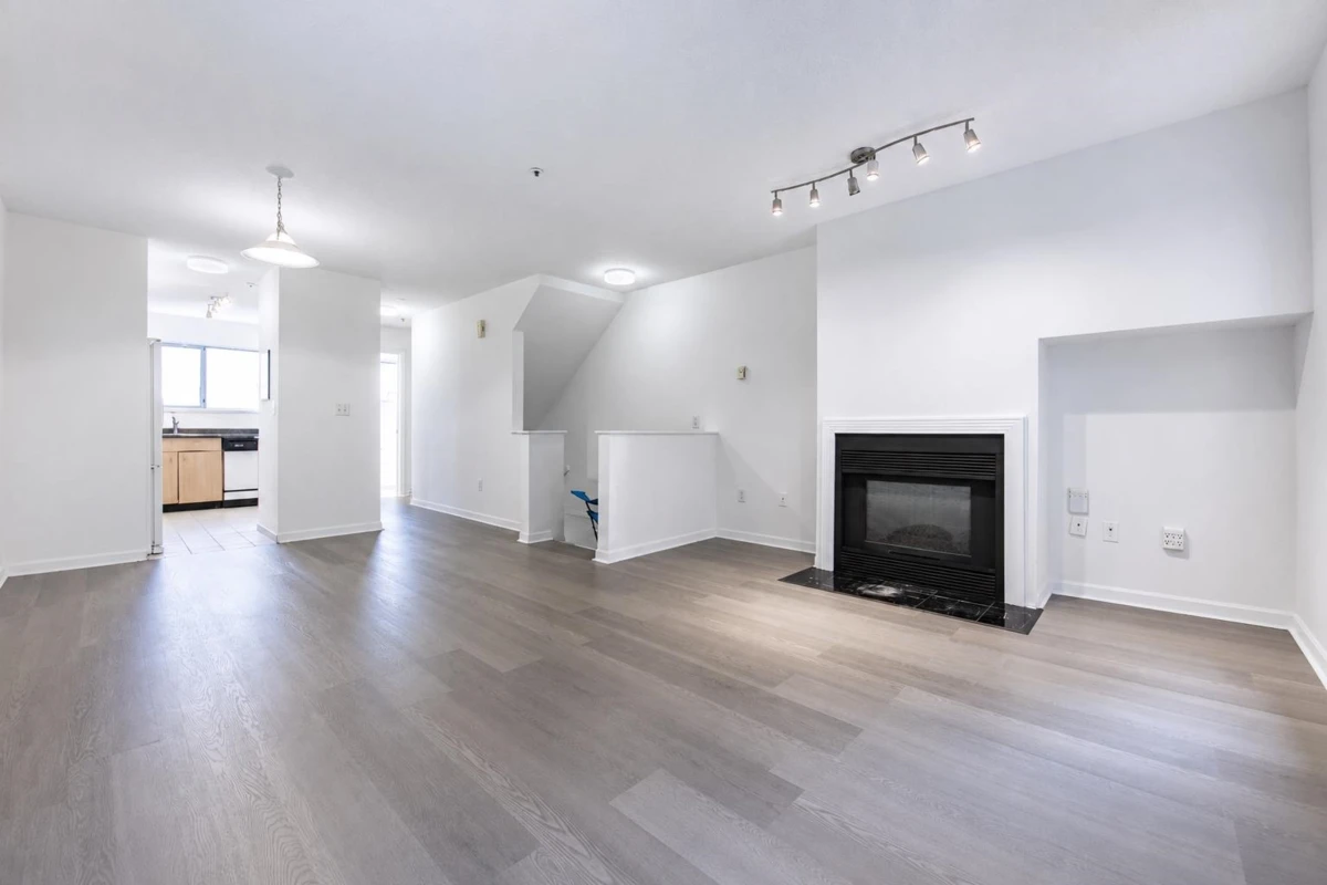 Exterior Rear Photo of 202 3683 Wellington Avenue, Vancouver, BC