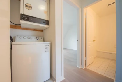 Loft / Bonus Room Photo of 202 3683 Wellington Avenue, Vancouver, BC