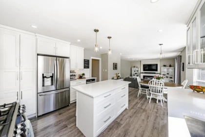 Kitchen Island Photo of 1328 Honeysuckle Lane, Coquitlam, BC