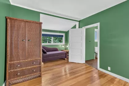 Hallway Photo of 4861 Sunshine Coast Highway, Sechelt, BC