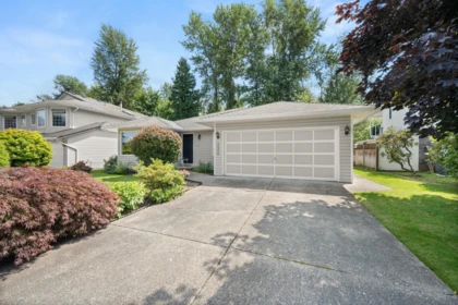 30950 Gardner Avenue, Abbotsford, BC, Abbotsford — Single Family Residence for sale