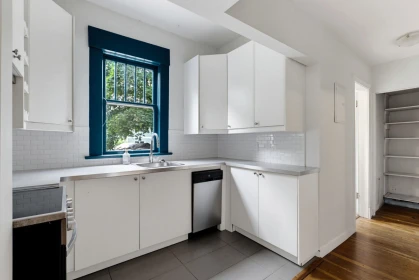 1924 Kitchener Street, Vancouver, BC, Vancouver — Single Family Residence for sale