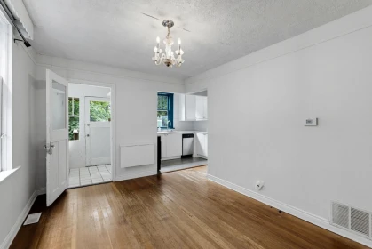 1924 Kitchener Street, Vancouver, BC, Vancouver — Single Family Residence for sale