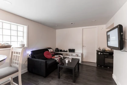 Mudroom Photo of 1924 Kitchener Street, Vancouver, BC