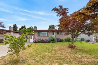 9485 Carleton Street, Chilliwack, BC, Chilliwack — Single Family Residence for sale