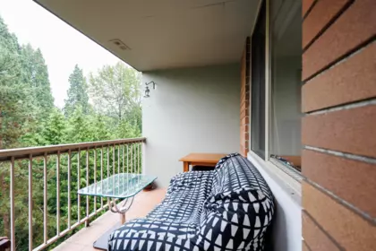 Backyard Photo of 1001 2012 Fullerton Avenue, North Vancouver, BC
