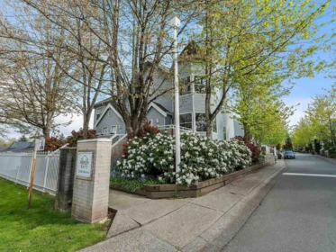54 13706 74 Avenue, Surrey, BC, Surrey — Townhouse for sale