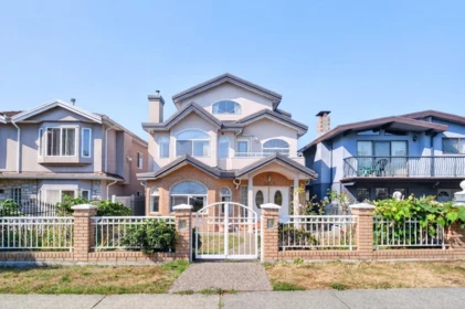 3423 E 24th Avenue, Vancouver, BC, Vancouver — Single Family Residence for sale