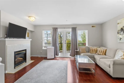 22 205 Lebleu Street, Coquitlam, BC, Coquitlam — Apartment/Condo for sale
