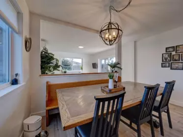 Basement Recreation Room Photo of 813 O'shea Road, Gibsons, BC
