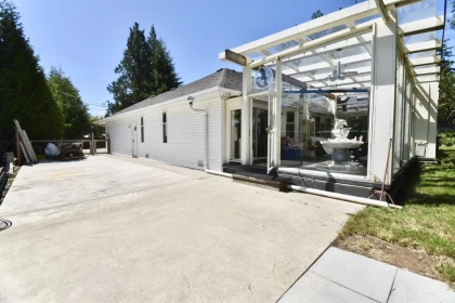 Front Yard Photo of 1572 Larchberry Way, Gibsons, BC