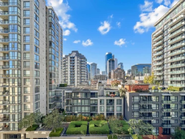 901 1055 Richards Street, Vancouver, BC, Vancouver — Apartment/Condo for sale