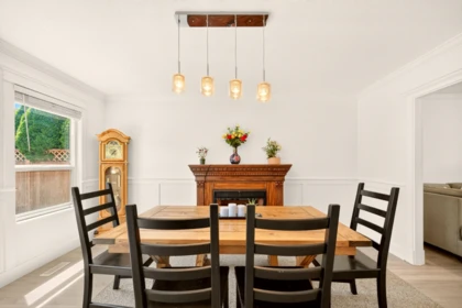 Breakfast Nook Photo of 5962 49a Avenue, Delta, BC