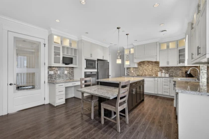 Pantry Photo of 1010 E 55th Avenue, Vancouver, BC