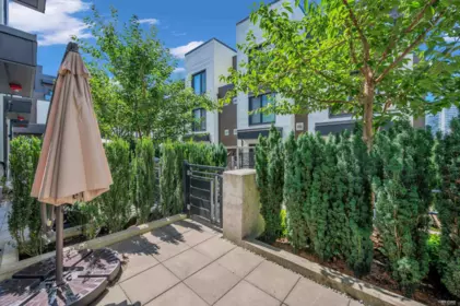 Outdoor Kitchen Photo of 404 606 Foster Avenue, Coquitlam, BC
