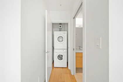 Hallway Photo of 3003 13438 Central Avenue, Surrey, BC