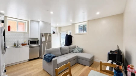 Hallway Photo of 3214 W King Edward Avenue, Vancouver, BC