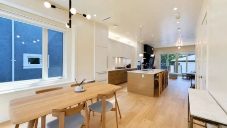 Kitchen Island Photo of 3214 W King Edward Avenue, Vancouver, BC