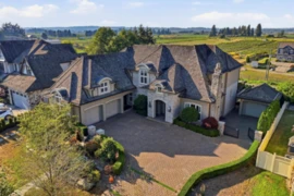 15957 39a Avenue, Surrey, BC