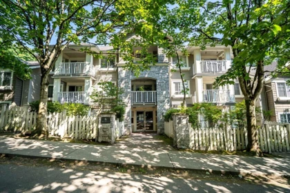 111 7330 Salisbury Avenue, Burnaby, BC, Burnaby — Apartment/Condo for sale