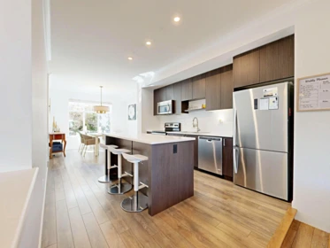 Kitchen Photo of 130 15230 Guildford Drive, Surrey, BC