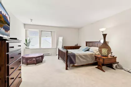 Powder Room Photo of 49 15037 58 Avenue, Surrey, BC