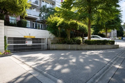Outdoor Deck Photo of 109 12283 224 Street, Maple Ridge, BC