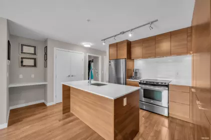 Breakfast Nook Photo of 401 1677 Lloyd Avenue, North Vancouver, BC