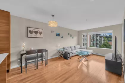 Dining Area Photo of 401 1677 Lloyd Avenue, North Vancouver, BC