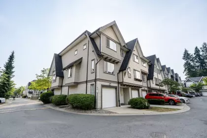 24 15871 85 Avenue, Surrey, BC, Surrey — Townhouse for sale
