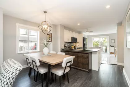Kitchen Photo of 24 15871 85 Avenue, Surrey, BC