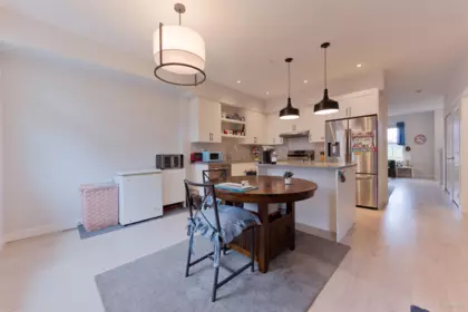 Kitchen Island Photo of 20157 83 Avenue, Langley, BC